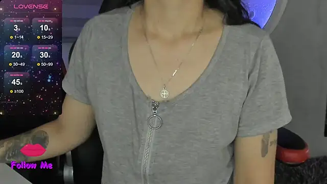 natasha logan  online show from January 12, 4:08 am