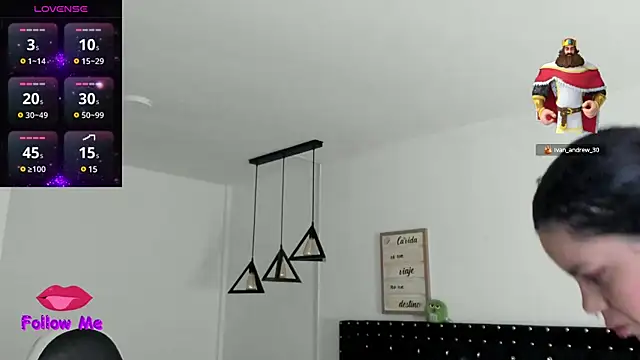 Snapshot of natasha_logan_ chatting on March 4, 4:06 am natasha logan online show from March 4, 4:06 am