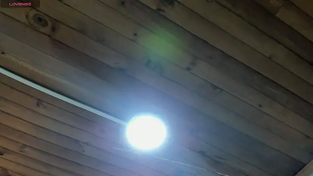 Snapshot of natasha_logan_ chatting on September 20, 4:06 am natasha logan online show from September 20, 4:06 am