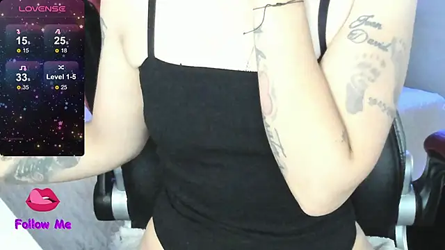 natasha logan  online show from April 28, 5:01 am