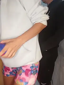 catire2323 online show from February 8, 12:08 am