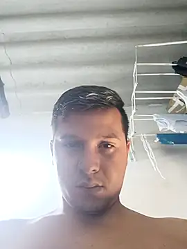 catire2323 online show from January 18, 2:48 am