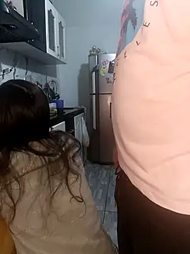 catire2323 online show from April 14, 1:21 am