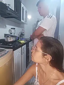 catire2323 online show from February 8, 9:56 pm