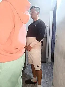 catire2323 online show from November 29, 2:55 am