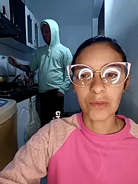 catire2323 online show from October 23, 2:05 pm