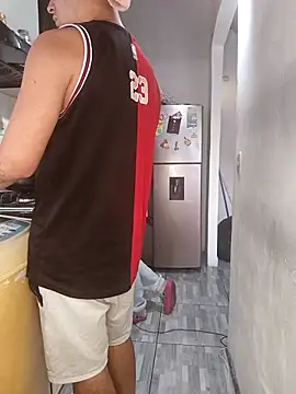 catire2323 online show from March 8, 8:56 pm