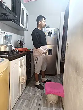 catire2323 online show from January 9, 1:34 am