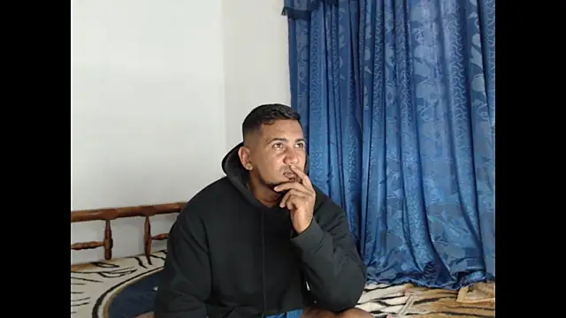 lover 1994 online show from February 12, 5:05 pm