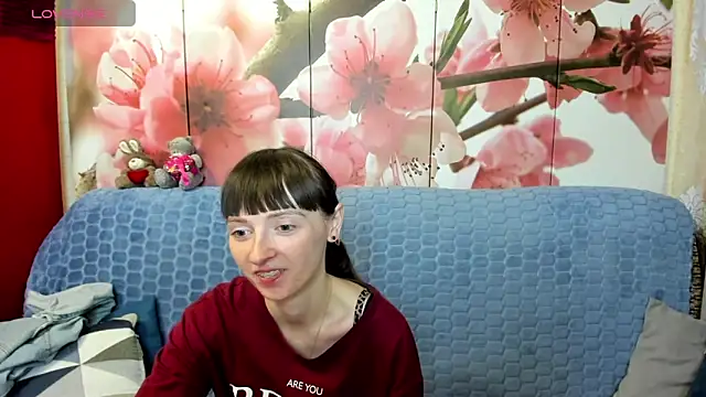 TayanaJons online show from May 15, 7:06 am