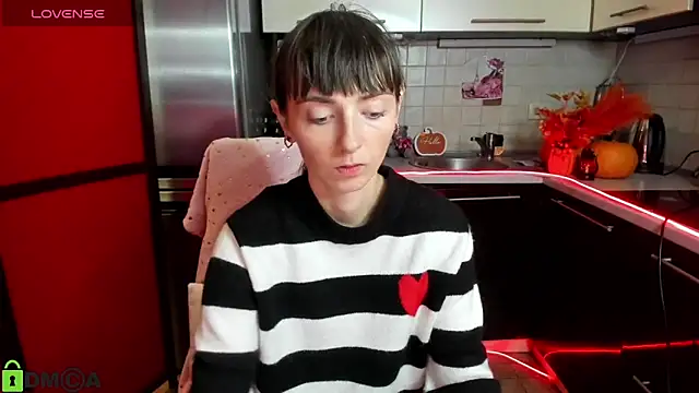 TayanaJons online show from November 27, 7:53 am