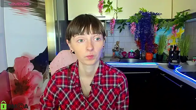 TayanaJons online show from March 30, 7:21 am