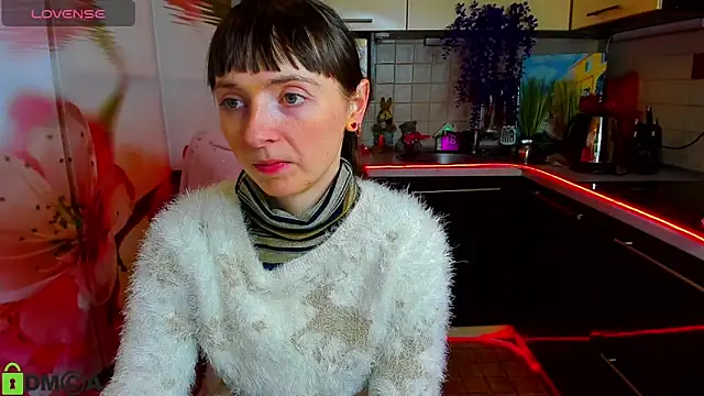 TayanaJons online show from February 5, 8:21 am