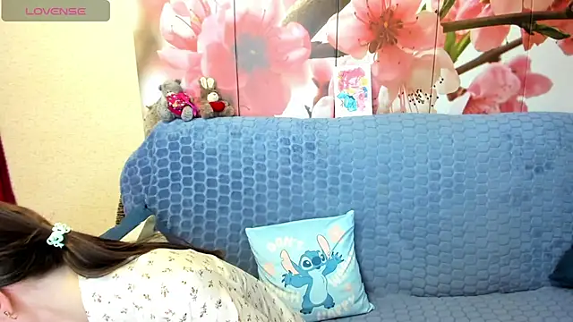 TayanaJons online show from June 4, 9:14 am