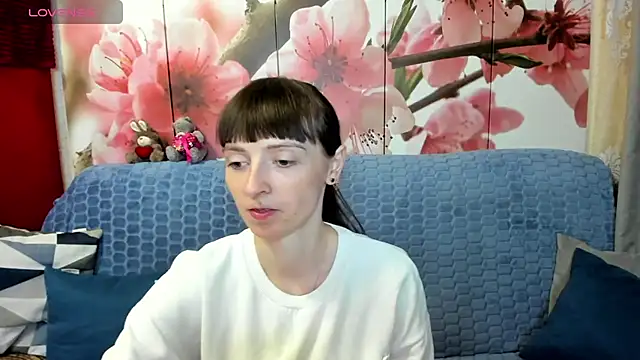TayanaJons online show from May 8, 7:23 am