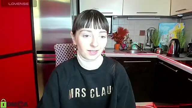 TayanaJons online show from January 12, 8:10 am