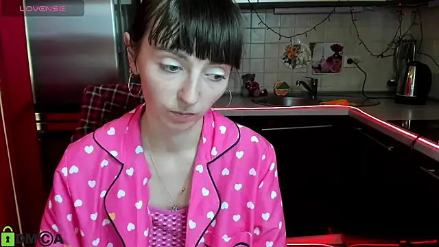 TayanaJons online show from March 11, 10:51 am
