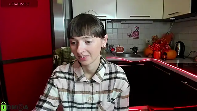 TayanaJons online show from November 11, 7:58 am