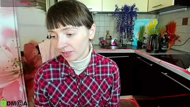 TayanaJons online show from March 2, 8:21 am