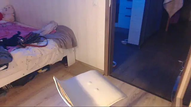 amanda kiss kiss online show from January 6, 7:40 pm