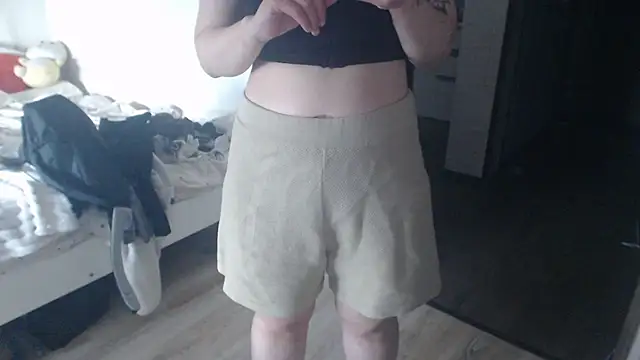 amanda kiss kiss online show from April 12, 12:30 pm