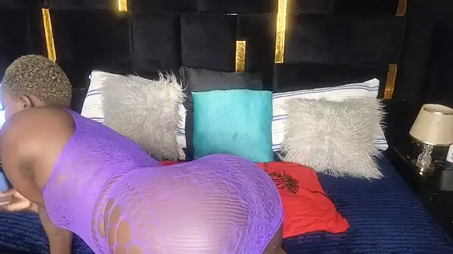 Sexy sharntel online show from November 26, 8:20 pm