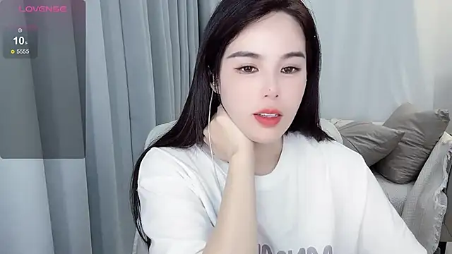 hknana online show from February 18, 11:33 am