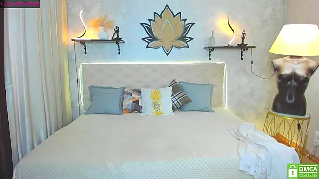 StripBianka online show from September 20, 7:57 am