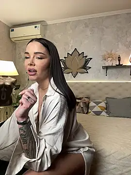 StripBianka online show from March 6, 7:14 am