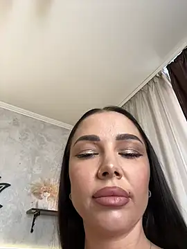 StripBianka online show from February 22, 7:33 am