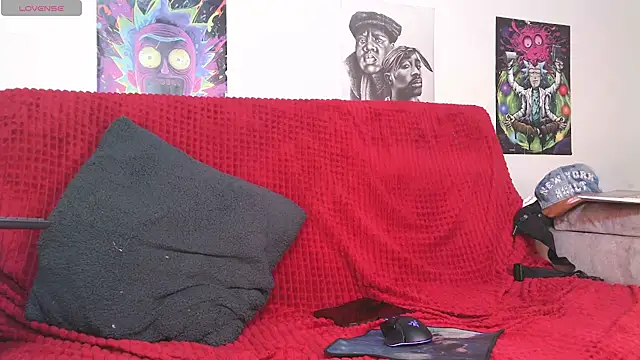 Snapshot of IM_MAYA chatting on February 4, 11:06 pm IM MAYA online show from February 4, 11:06 pm