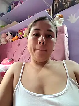 selena gomez2 online show from February 16, 1:54 pm