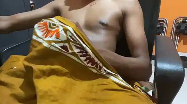 Snapshot of YomalBBC chatting on February 27, 12:45 pm YomalBBC online show from February 27, 12:45 pm