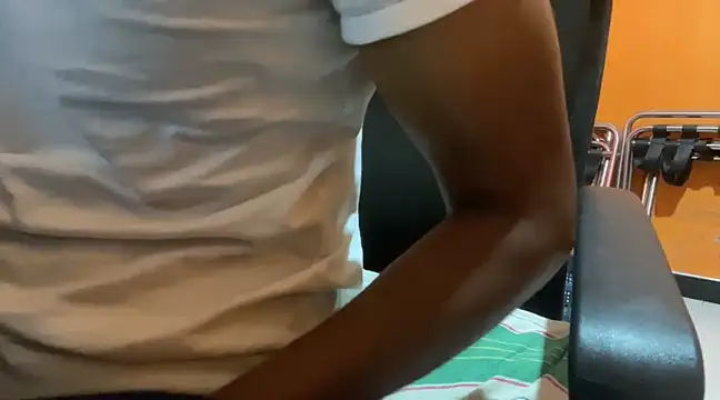 Snapshot of YomalBBC chatting on March 9, 10:30 am YomalBBC online show from March 9, 10:30 am