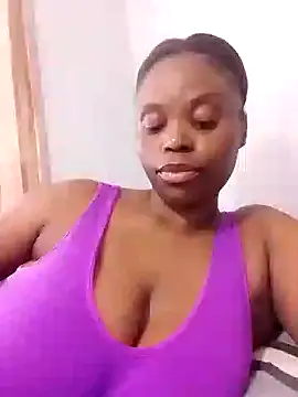 Snapshot of BustyWendy chatting on November 19, 7:30 am BustyWendy online show from November 19, 7:30 am