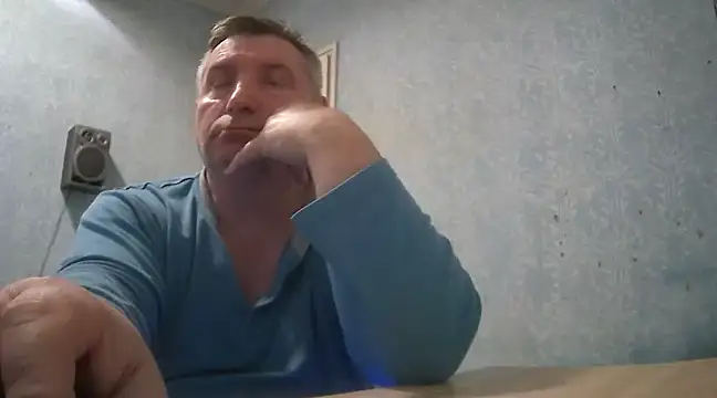 GYurmoka70 online show from March 12, 6:43 pm