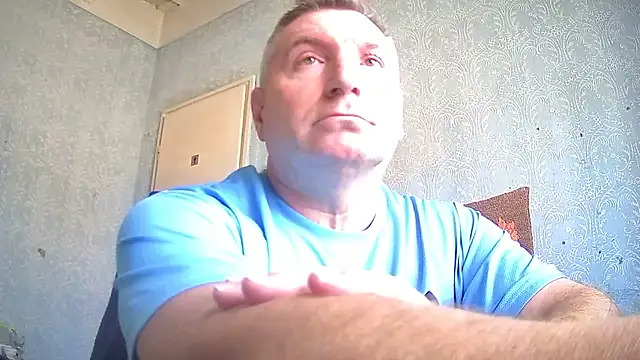 GYurmoka70 online show from May 13, 1:18 pm