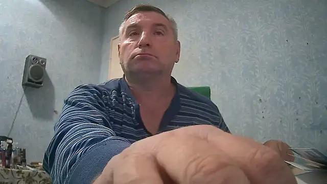 GYurmoka70 online show from October 5, 8:32 pm