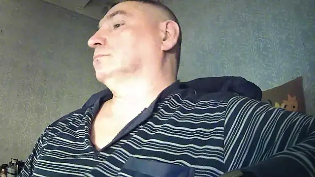 GYurmoka70 online show from March 3, 9:22 pm