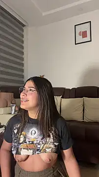 crystal bunny7 online show from April 30, 1:56 am