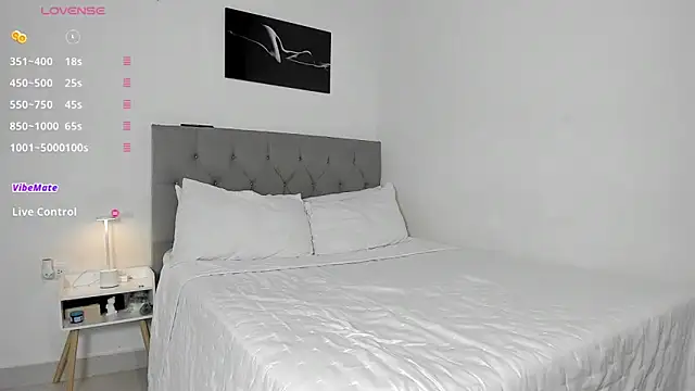 CHAYBLACK online show from December 17, 8:36 pm