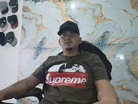 myke andrade online show from May 27, 9:11 pm