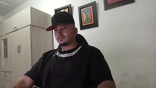 myke andrade online show from September 24, 3:35 am