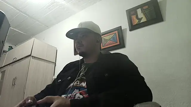 myke andrade online show from October 11, 4:57 am