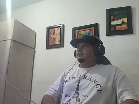 myke andrade online show from January 8, 12:49 am