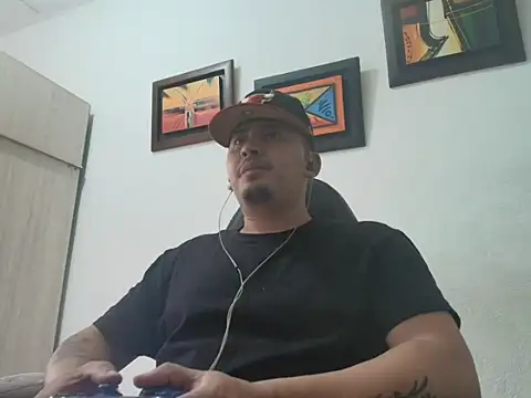myke andrade online show from October 30, 9:22 pm