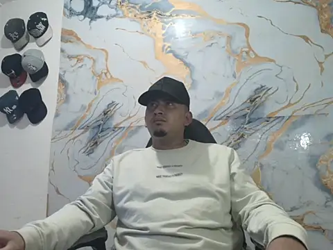 myke andrade online show from June 3, 6:25 am
