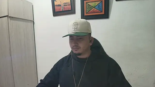 myke andrade online show from October 19, 5:32 am
