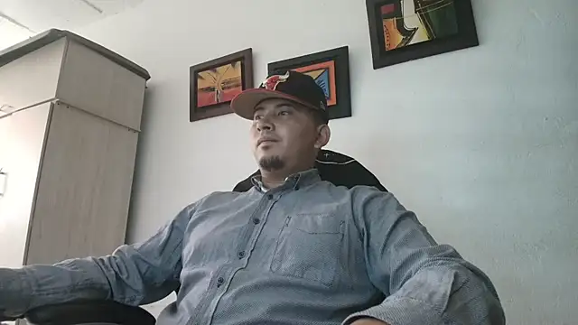 myke andrade online show from October 25, 8:20 pm