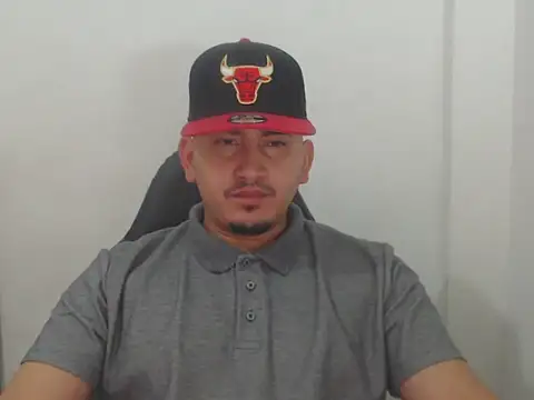 myke andrade online show from November 8, 5:55 am
